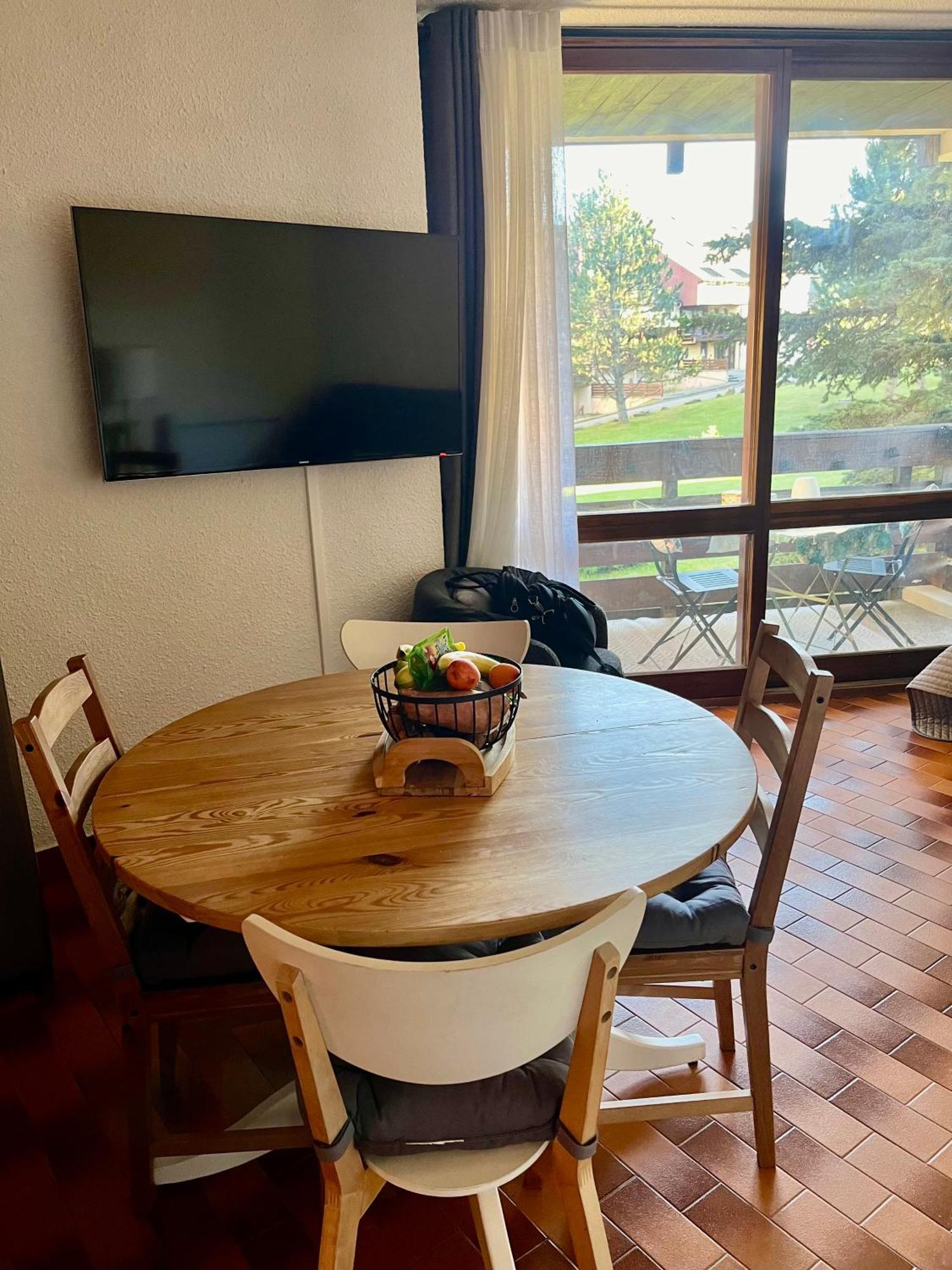 Appartement 4 Couchages Avec Terrasse Ancelle Esterno foto